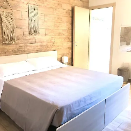 Alojamento de Acomodação e Pequeno-almoço Messapia Ugento